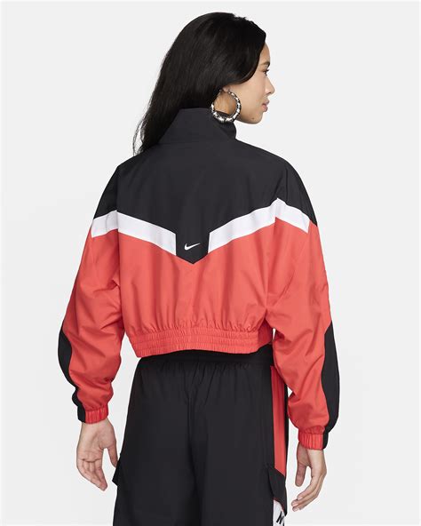 Nike Sportswear Damenjacke aus Webmaterial